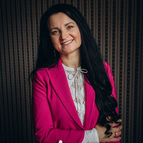 Oksana Muts Profile Image